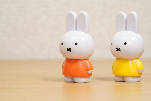 人で話しているときに相手が他の誰かと話し始めるとこうなる