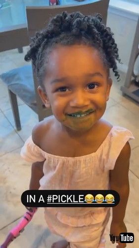 「Siblings Lie About Eating Pickles With Pickles All Over Their Hands and Mouth-1328612」