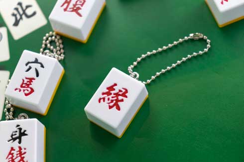 カプセルトイ 切れない危険牌 麻雀牌 TAMA-KYU