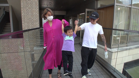 井岡一翔の家族ショット