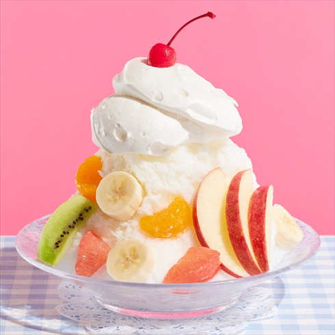 “純氷喫茶ココス”のふわふわ純氷かき氷がおいしそう