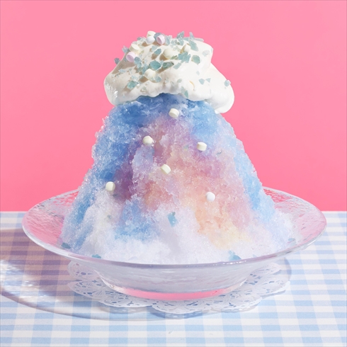 “純氷喫茶ココス”のふわふわ純氷かき氷がおいしそう