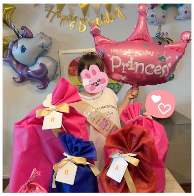 長女の10歳バースデーを祝う加護亜依