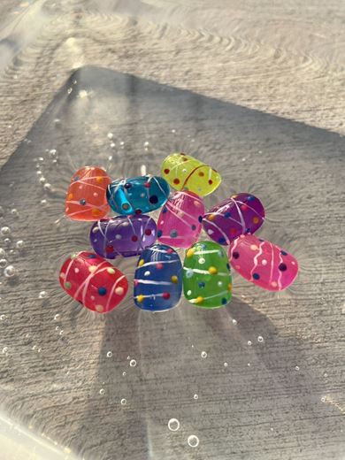 涼しげな水風船ヨーヨーのネイルチップがかわいい