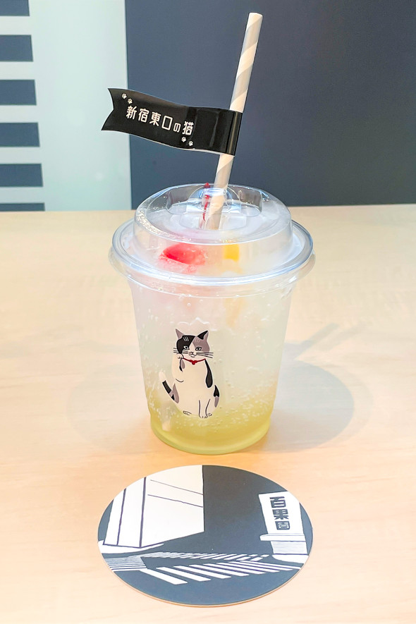 コラボカフェのレモンスカッシュ