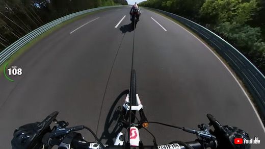 自転車 世界最速 ギネス・ワールド・レコーズ けん引 時速272キロ