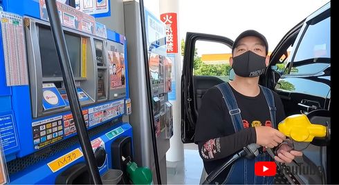 ガソリンも満タンにして次のオーナーさんに引き渡す