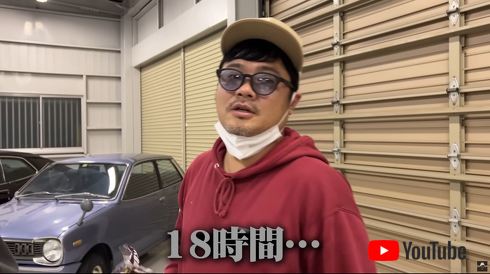 自分のガレージ到着は23時過ぎ。同じ年齢の愛車「ブタケツローレル（ローレルSGX）」と並べてまたご機嫌に