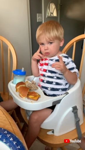 「Toddler Asks Parents Not To Tell Him What To Do-1332489」