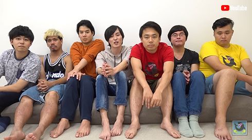 「フィッシャーズ」脱退を発表するぺけたん