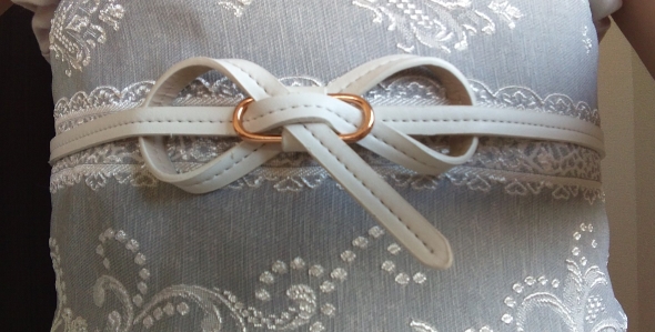 ダイソーのベルトを帯締めに使うアイデアの画像