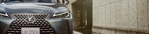 レクサスUX