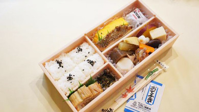 広島の駅弁、もみじ弁当