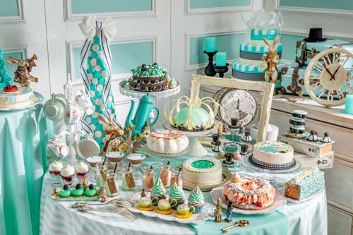 ヒルトン東京 夏 ランチ スイーツ ビュッフェ アリスのペパーミント気分なお茶会 不思議の国のアリス