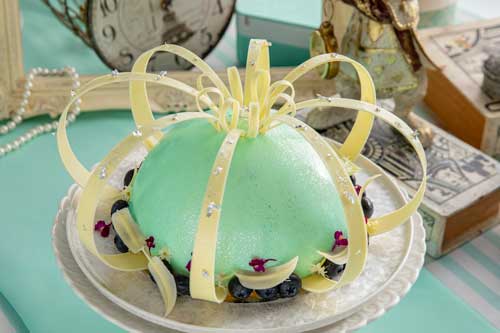 ヒルトン東京 夏 ランチ スイーツ ビュッフェ アリスのペパーミント気分なお茶会 不思議の国のアリス