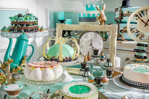 ヒルトン東京 夏 ランチ スイーツ ビュッフェ アリスのペパーミント気分なお茶会 不思議の国のアリス