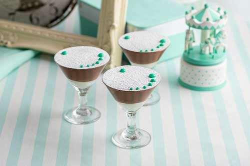 ヒルトン東京 夏 ランチ スイーツ ビュッフェ アリスのペパーミント気分なお茶会 不思議の国のアリス