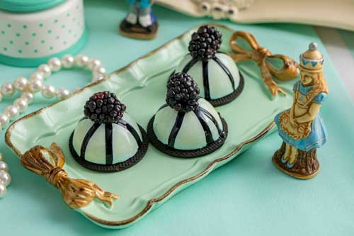 ヒルトン東京 夏 ランチ スイーツ ビュッフェ アリスのペパーミント気分なお茶会 不思議の国のアリス