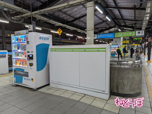 有楽町駅のホームドア設備の一部