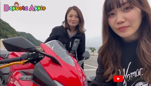 バーベキューをもぐもぐ