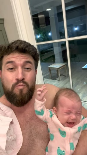 泣き止む赤ちゃん