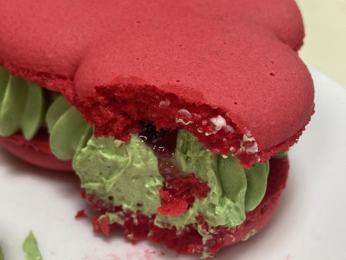 ミャクミャク様マカロン