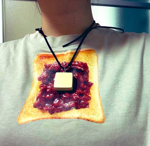 あんトースト Tシャツ バター ネックレス 組み合わせ コーデ