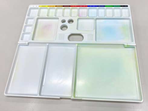 サクラクレパス 豆知識 パレット 絵の具 汚れ 落とす やり方 消しゴム