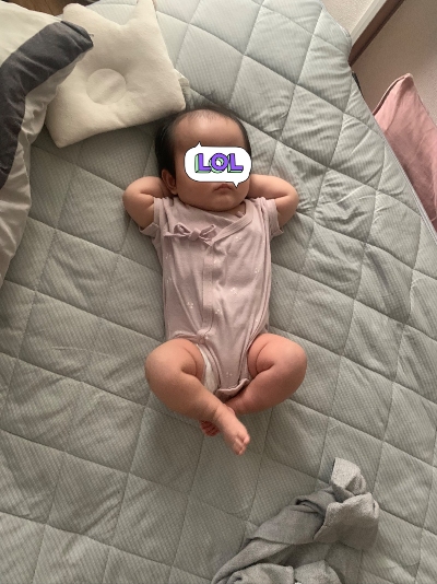 寝相が特殊過ぎる