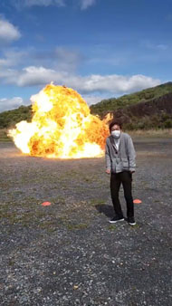 爆破体験ツアー