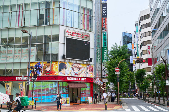 現在のとらのあな池袋店　外観