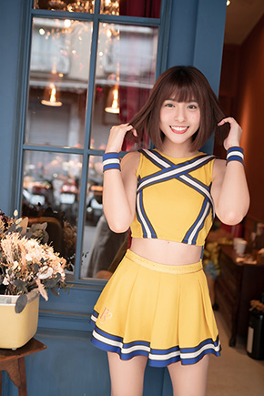 16日まで期間限定セール！台湾チア　チュンチュン　アクリルスタンド 台湾チア界の至宝チュンチュン、2022年も変わらぬ人気と