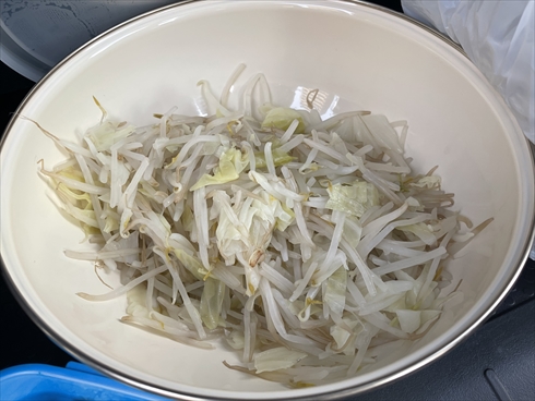 ラーメン二郎 鍋二郎 ジロリアン メグジ