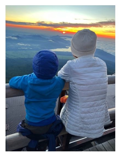 釈由美子と息子