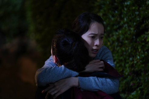 湊かなえ原作映画「母性」、戸田恵梨香と永野芽郁の新場面カット