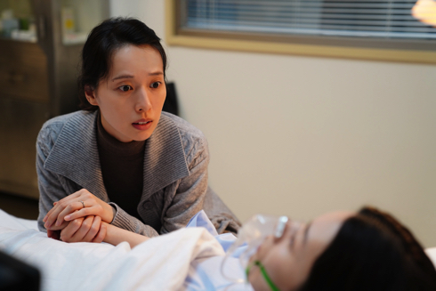 湊かなえ原作映画「母性」、戸田恵梨香と永野芽郁の新場面カット