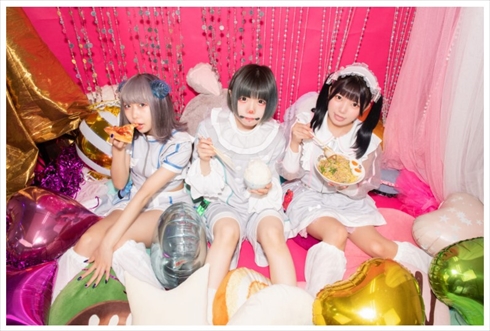 3人組アイドルグループ「WONDER SNAKE」