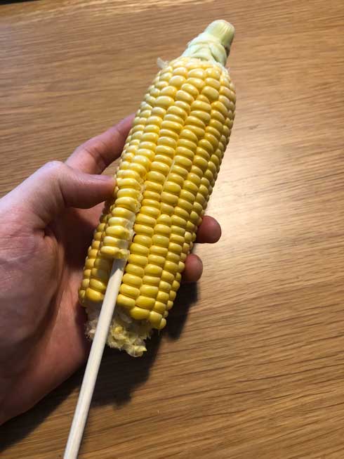 彫刻家 割り箸 自作 とうもろこし 1列だけ もぎとる 道具