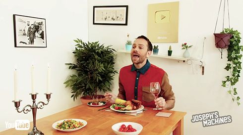 「ワイン取って」から始まるピタゴラ風の動画　テーブル切断や生きたネズミなど装置が壮大かつ緻密ですごい