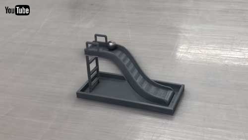 錯視 ボール 滑り台 上る 立体