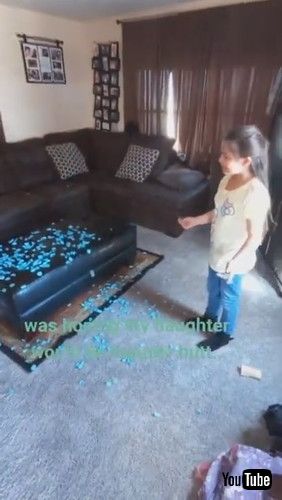 「Daughter is Disappointed with Gender of New Baby || ViralHog」