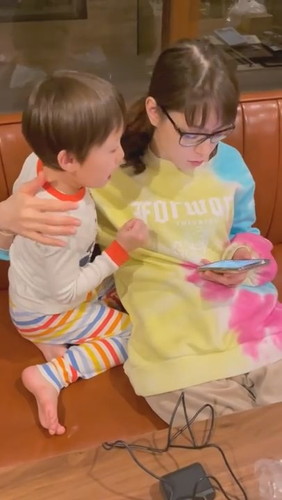 「パパ助けて…ママに怒られた…」