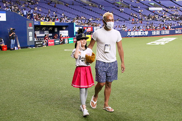 市川ぼたんと父・海老蔵