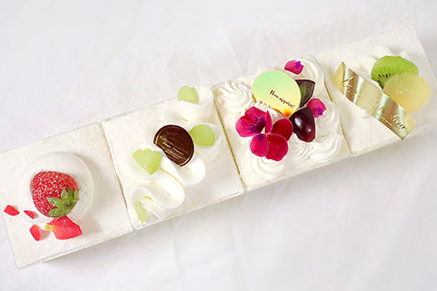 縦に積めるショートケーキ・横に並べたところ