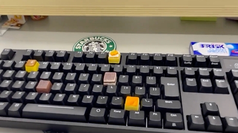 キーキャップ カプセルトイ