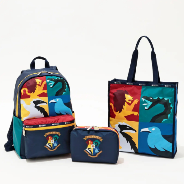 Hogwarts Backpack、Hogwarts XL Cosmetic、Hogwarts Book Tote