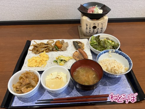 ホテル呉竹荘高山駅前の朝食ブッフェ