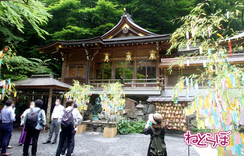 貴船神社