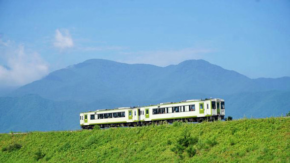 小淵沢の駅弁「通販用　そば屋の天むす」
