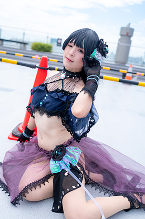 秋津穂乃華の「アイドルマスター シャイニーカラーズ」黛冬優子